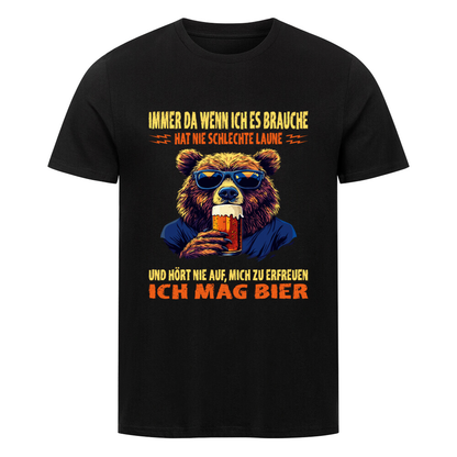 T-Shirt für Bierliebhaber mit  lustigem Spruch und Abbildung eines Bären mit Bier in der Hand.